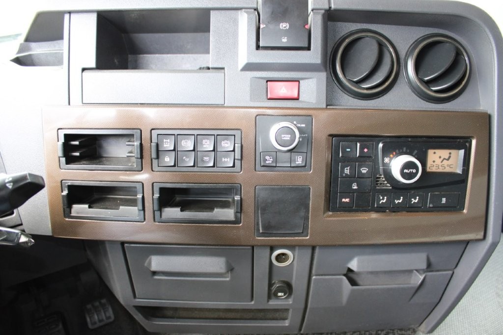 Renault T460