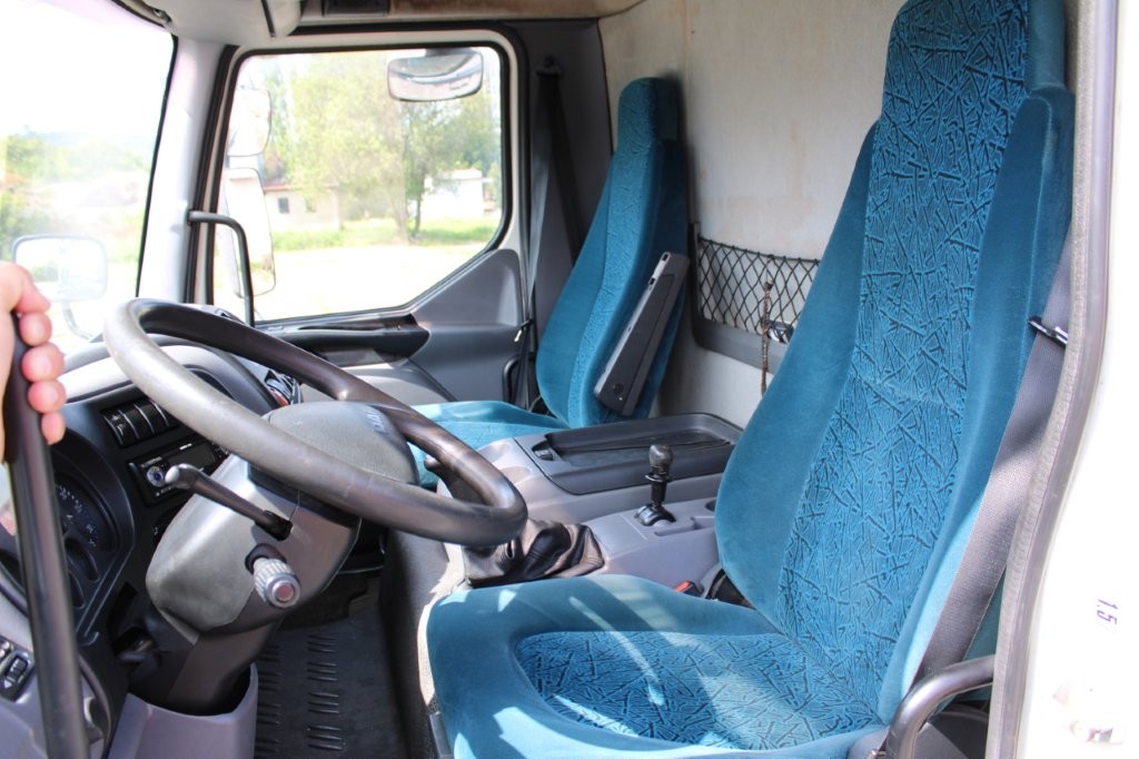 DAF FA LF 45.130 ODTAHOVÉ VOZIDLO