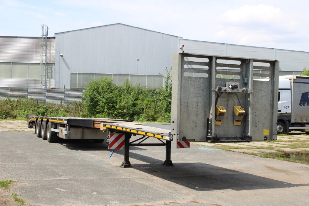 FAYMONVILLE MAX TRAILER MAX 200, ZVEDACÍ, ŘÍZENÁ NÁPRAVA