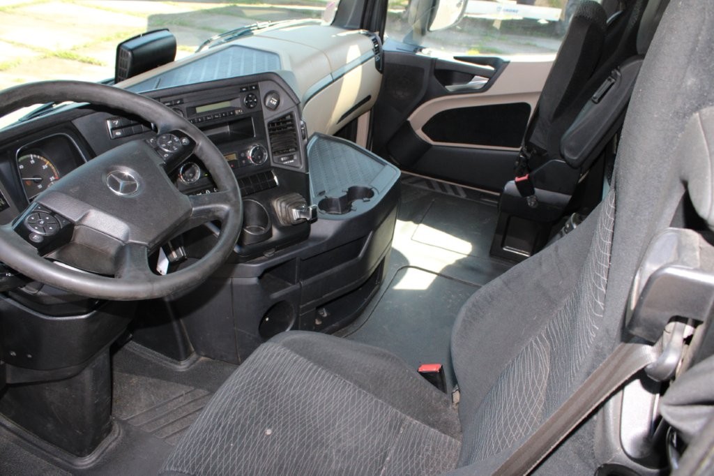 Mercedes-Benz ACTROS 1845