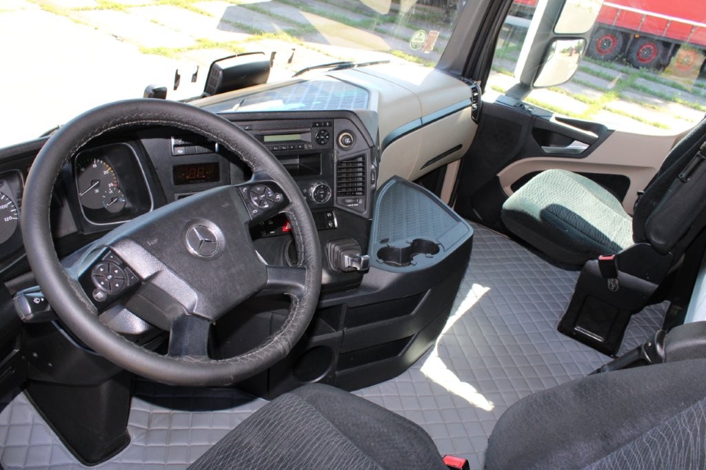 Mercedes-Benz ACTROS 1845