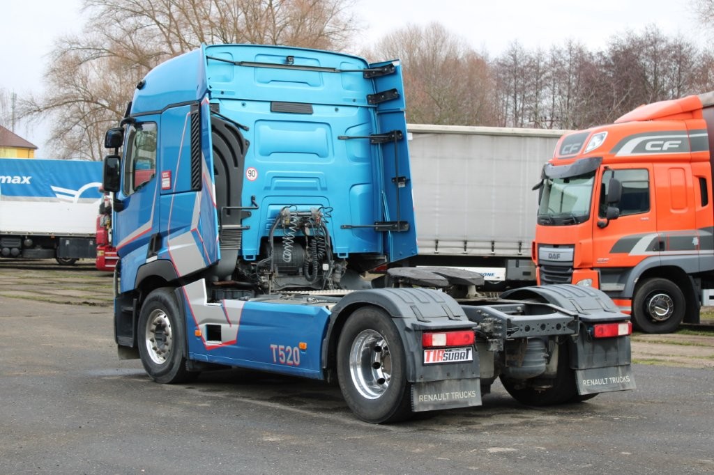 T 520 HYDRAULIKA, KAMERA