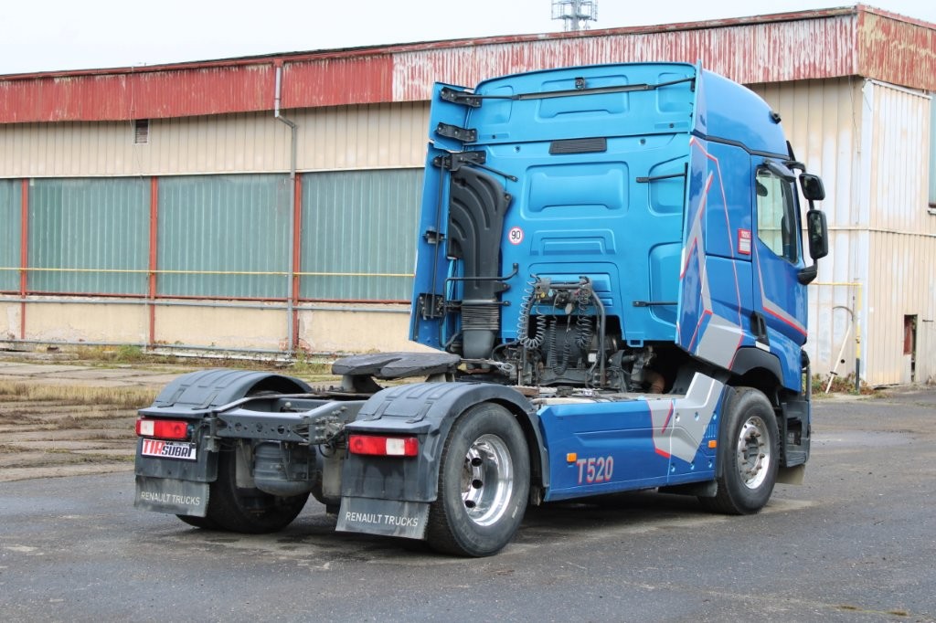 T 520 HYDRAULIKA, KAMERA