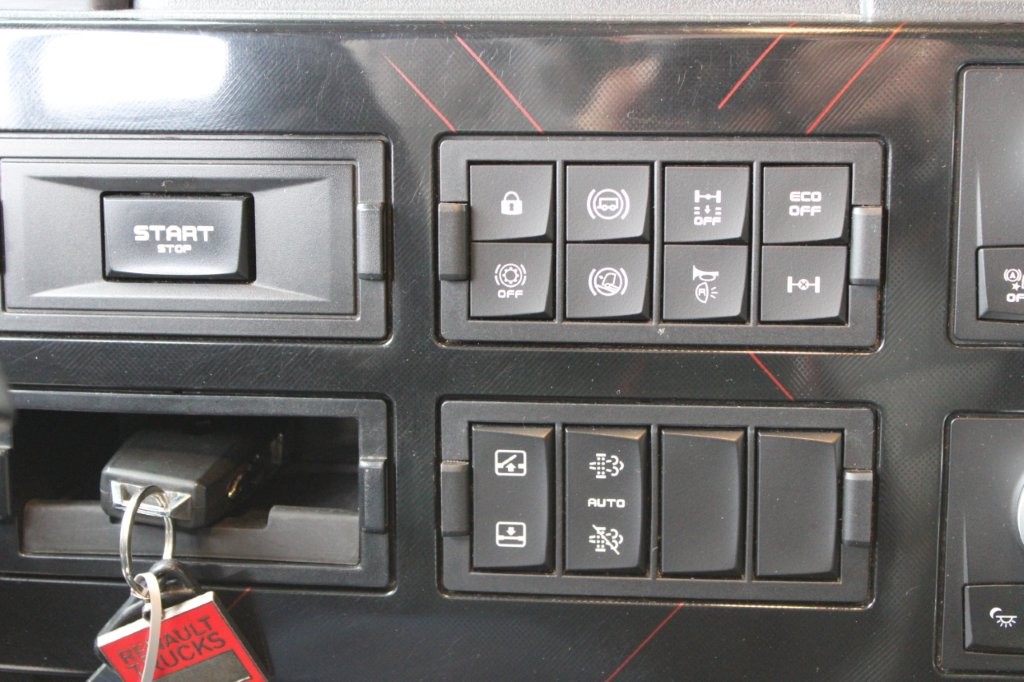 RENAULT T 480, NAVIGACE, SECONDARY AIR CONDITIONING