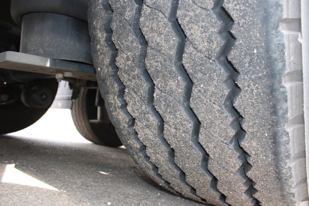 Schmitz Cargobull SCB*S3 VARIOS 2x LIFTING AXLE